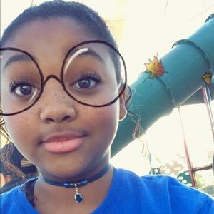 Meet your Posher, Haylee